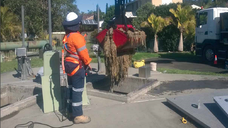 Keep the wipes out of the pipes